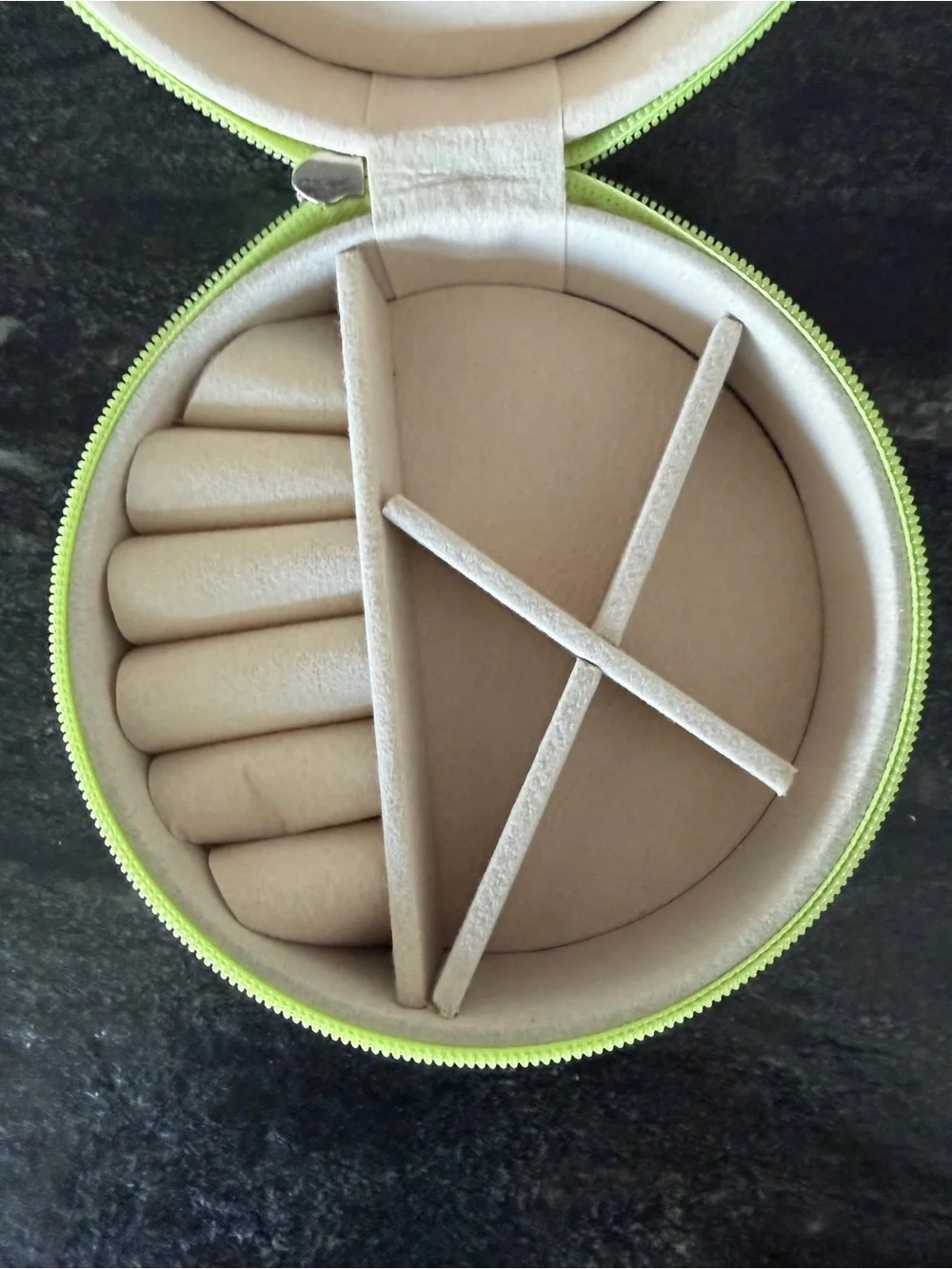 N/A tennis ball